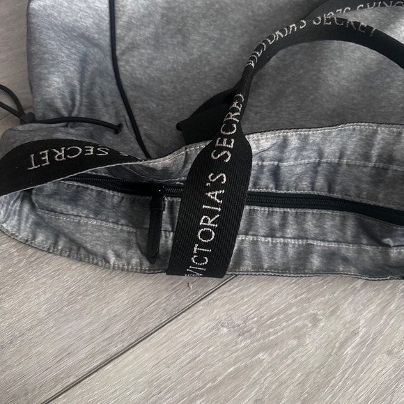 VICTORIAS SECRET TOTE BAG - Picture 7 of 7